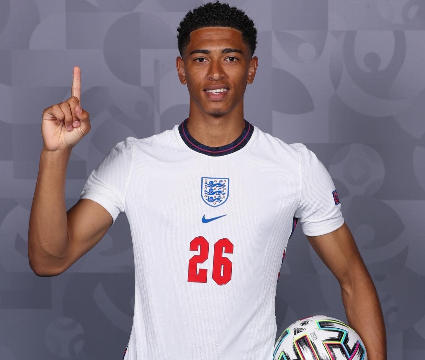 Astralis 通过击败 BIG 晋级 PGL Cluj-Napoca 2025 的季后赛；