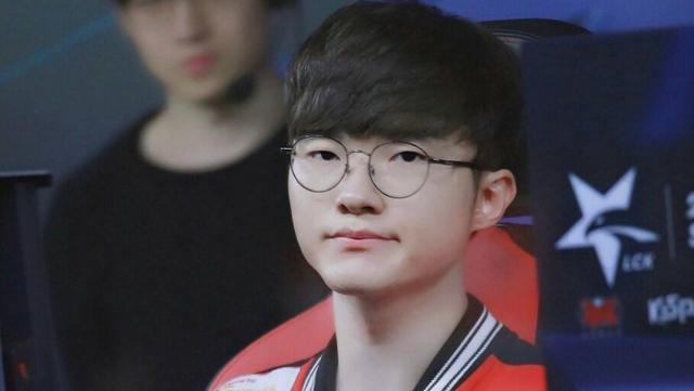 2025LPL夏季赛常规赛第一周最数据：FoFo获得首周最高KDA