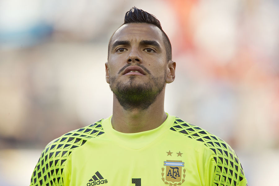 xQc： ＂ CS2 应该每年都赢得年度电子竞技游戏奖＂